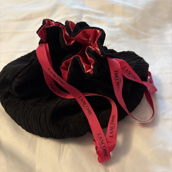 Lancome Women's Reversible Drawstring Cosmetic Bag CA4 Black/Pink One Size - Picture 1 of 9